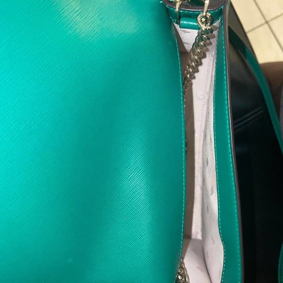 Kate Spade Green Leather Crossbody Handbag New - Picture 10 of 11